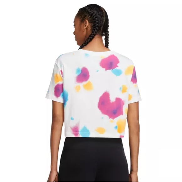Nike Women's Festival Crop Graphic Short Sleeve T-shirt - Women's Large - NWT - Picture 2 of 4